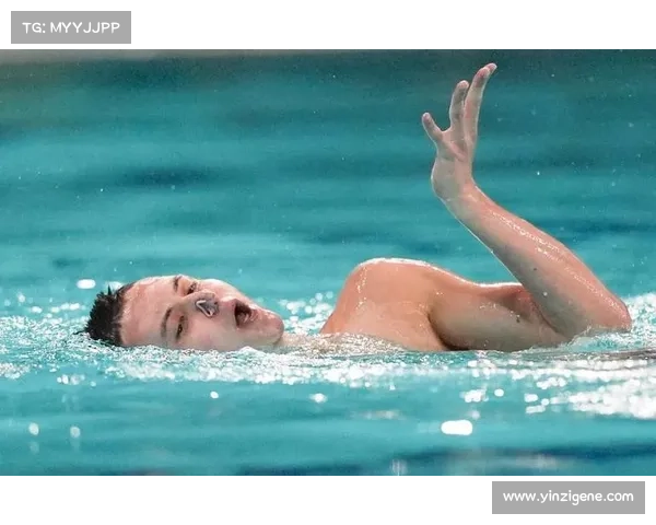 郭牧横扫西安花样游泳世界杯超级总决赛摘三金 展现中国新星风采